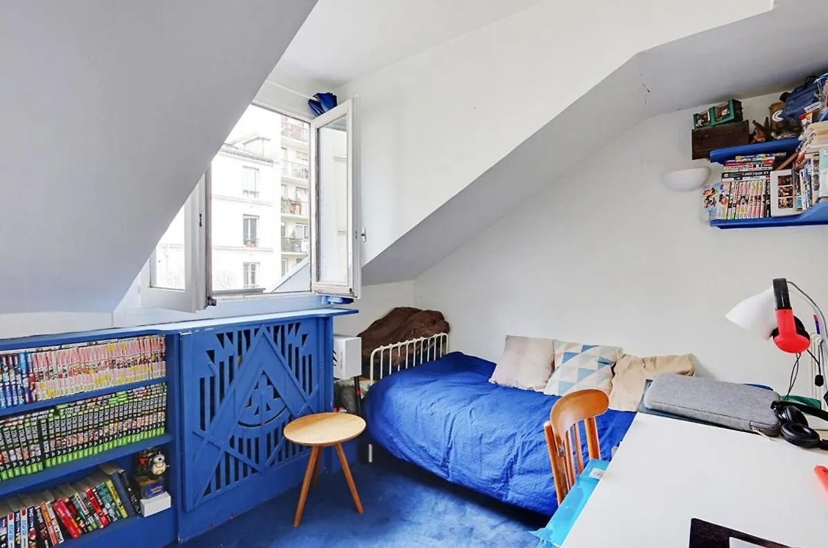 Large, Bright Apartment Paris